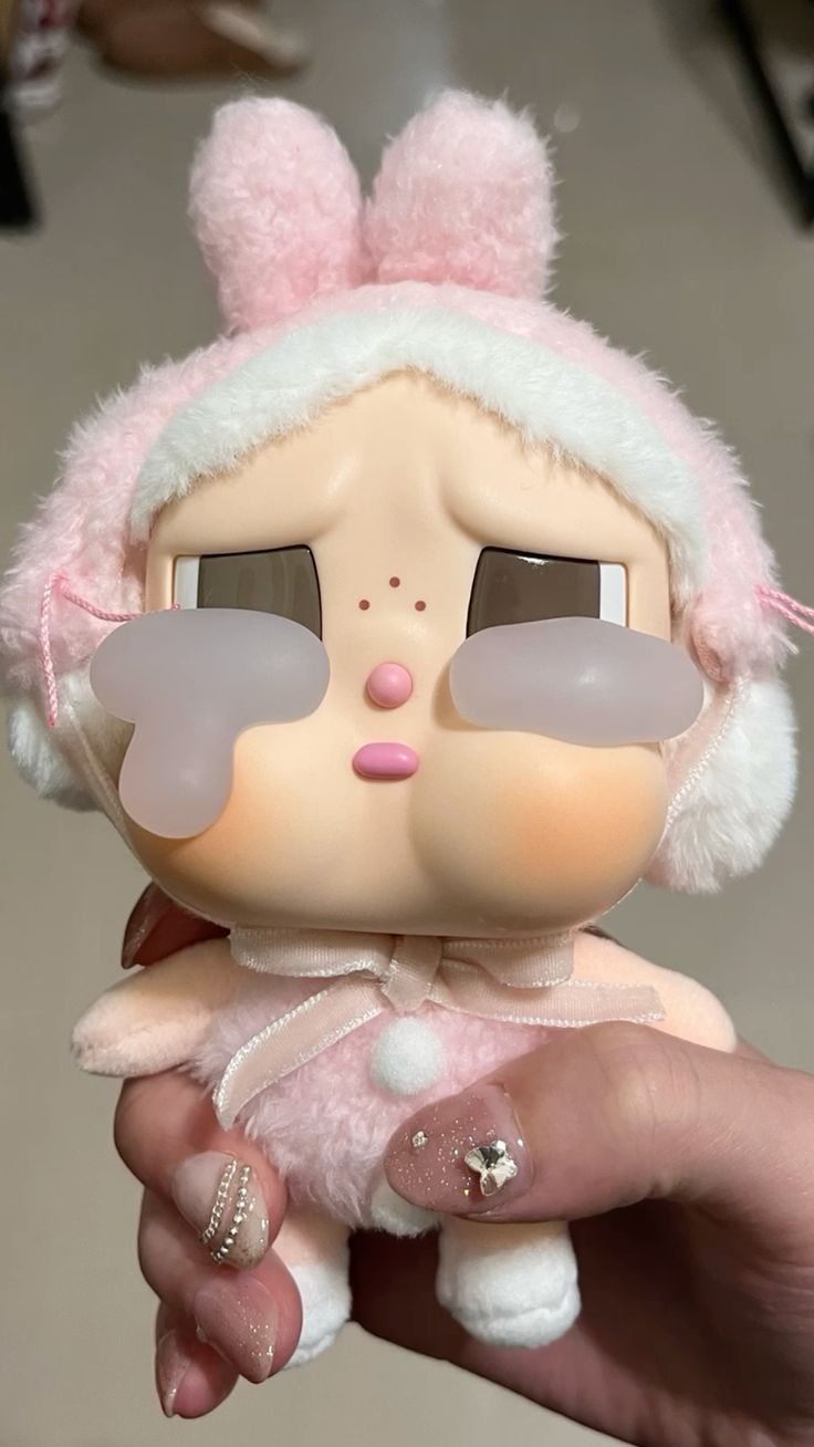 عروسک کرای بیبی اورجینال برند پاپ مارت | Cry Babies Keychain Pop Mart